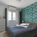 Amazing 3 Bedroom Townhouse With Sea View, نيرخا