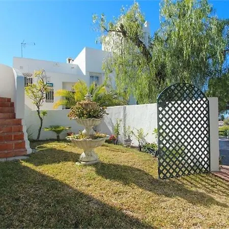 Amazing 3 Bedroom Townhouse With Sea View,