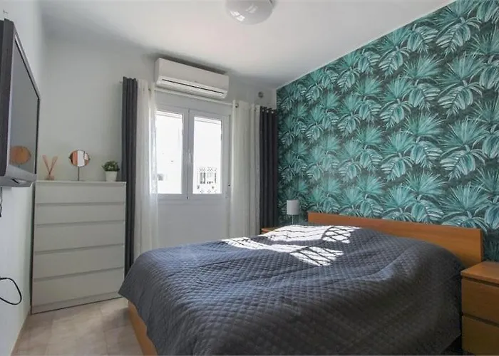 Amazing 3 Bedroom Townhouse With Sea View, נרחה